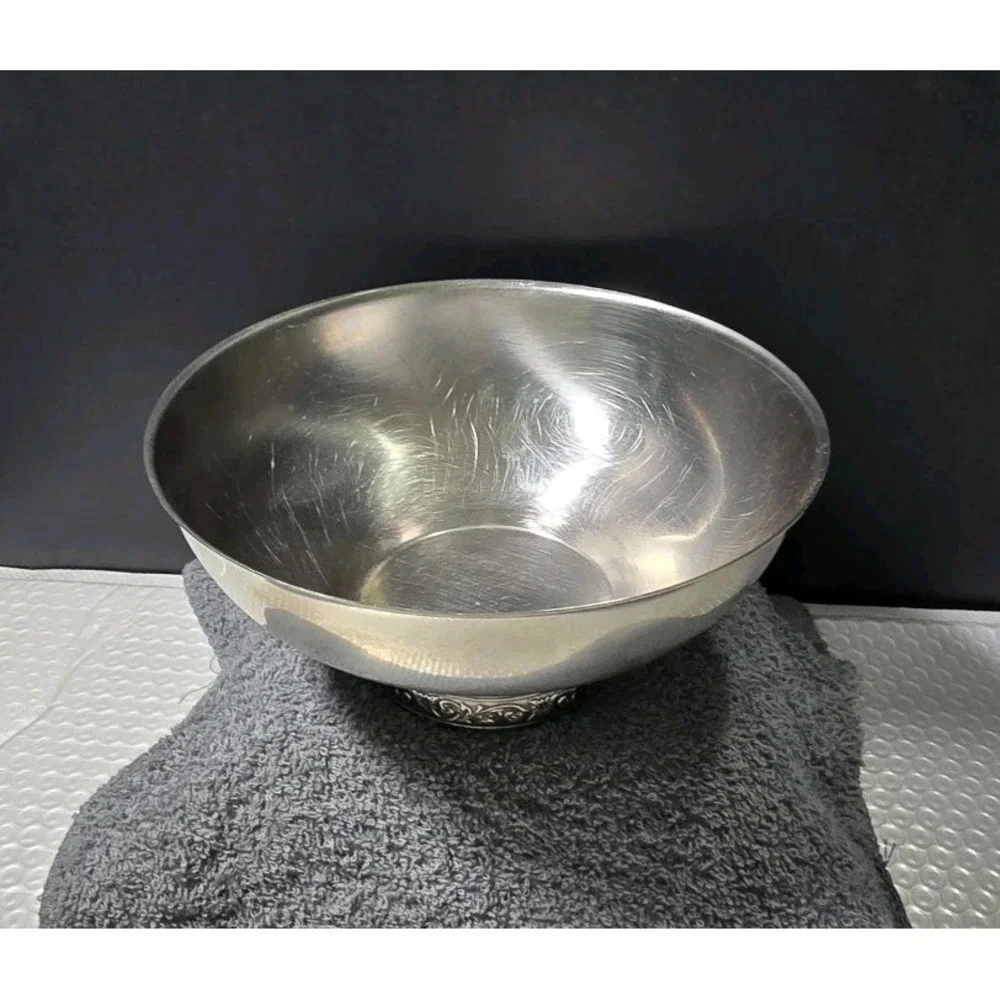 Vtg International Silver Decorator Series SS 18-8 Pedestal Serving Bowl 7.5x3.5